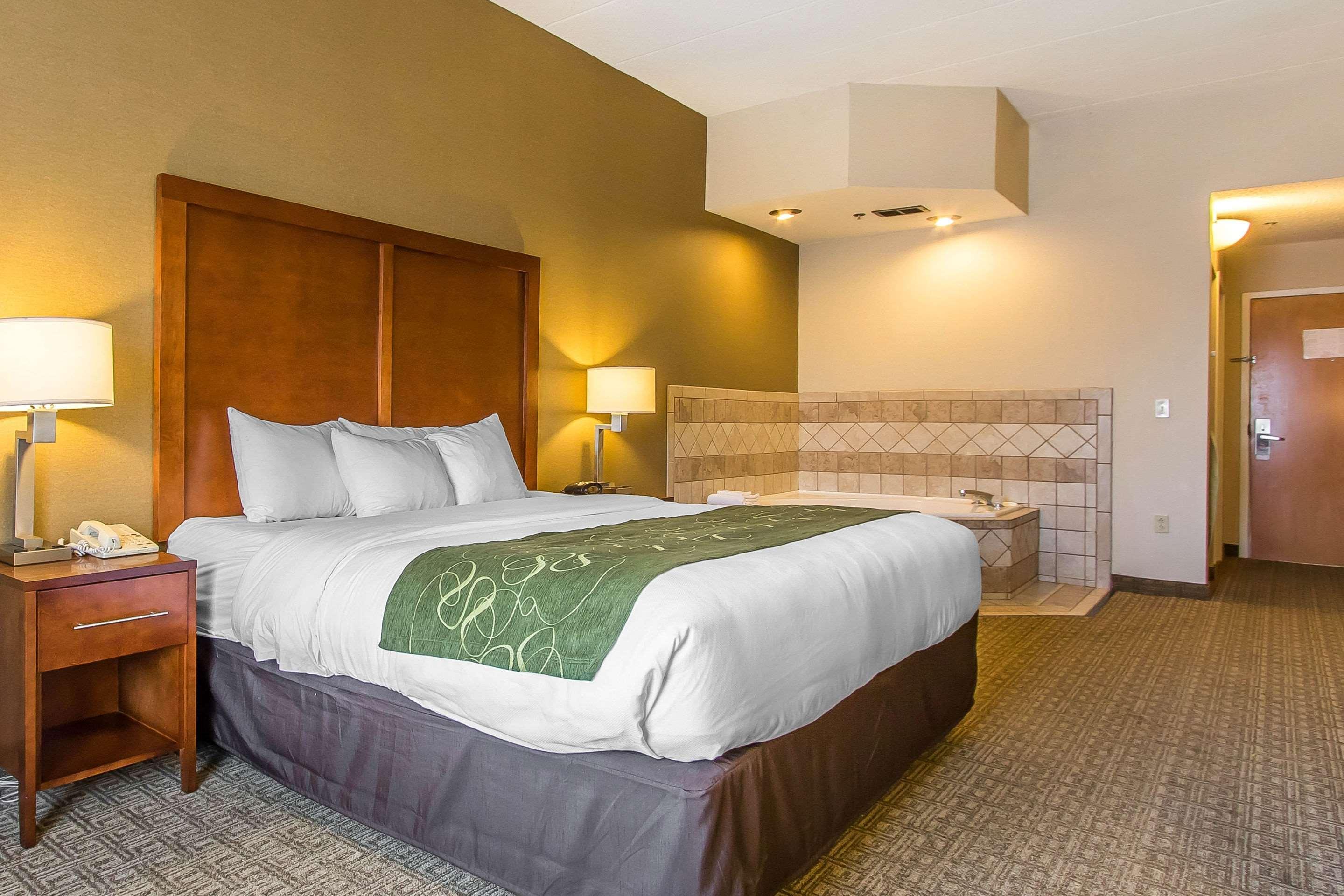 Comfort Suites Ричмонд Экстерьер фото